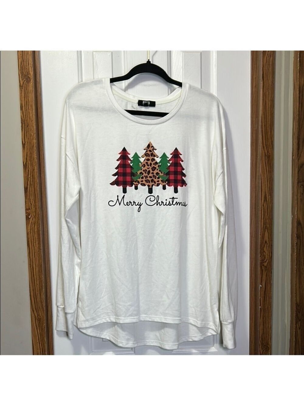 Merry Christmas Tree Long Sleeve Tee EUC